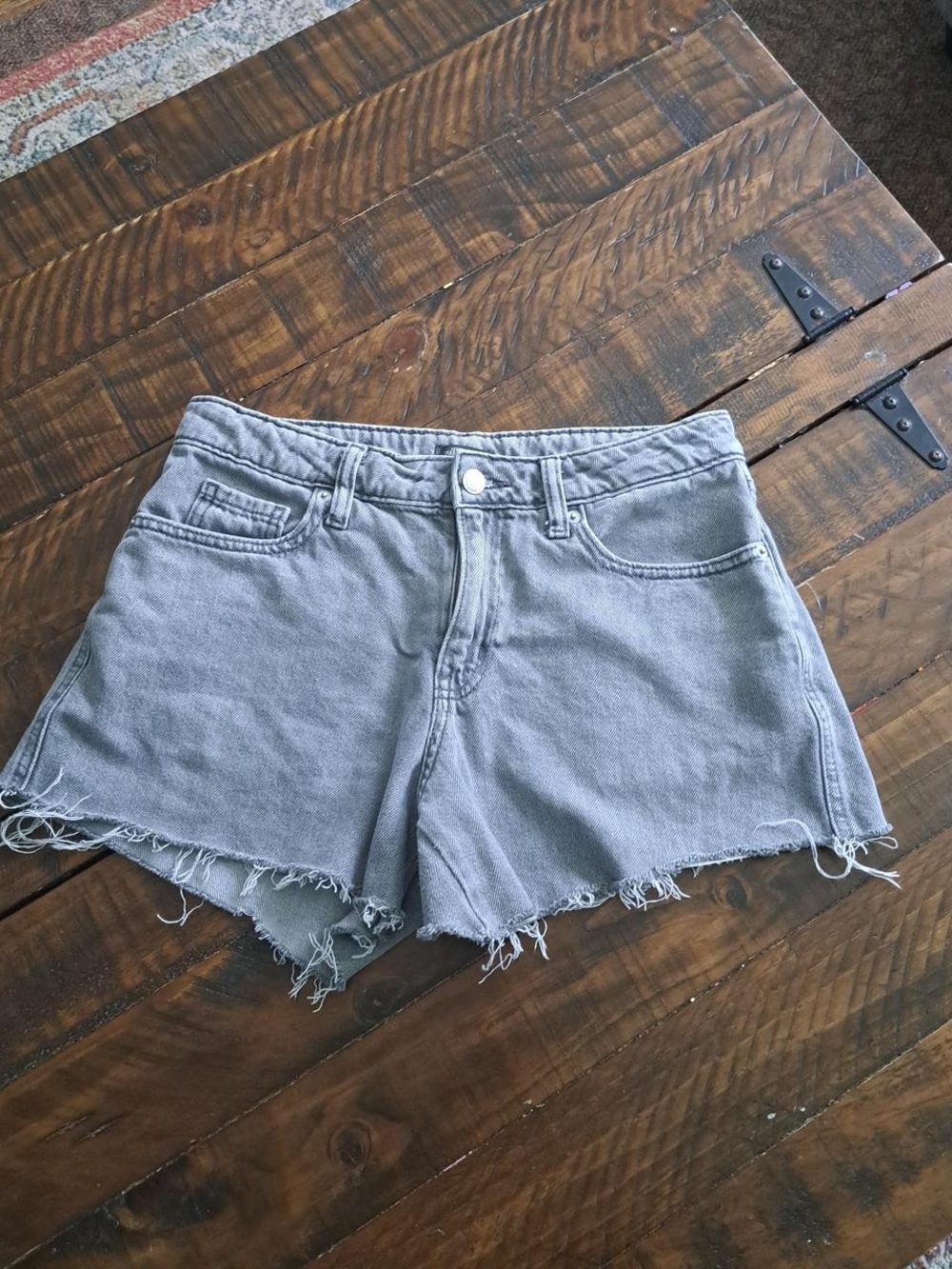 wild fable Gray Frayed Mid-Rise Denim Shorts